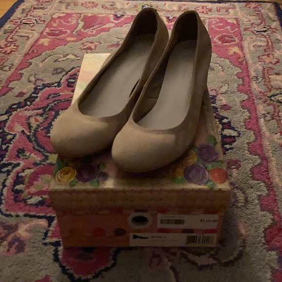 Jeffrey Campbell Bitsie-2 Grey Perf Nubuck - Picture 2 of 5